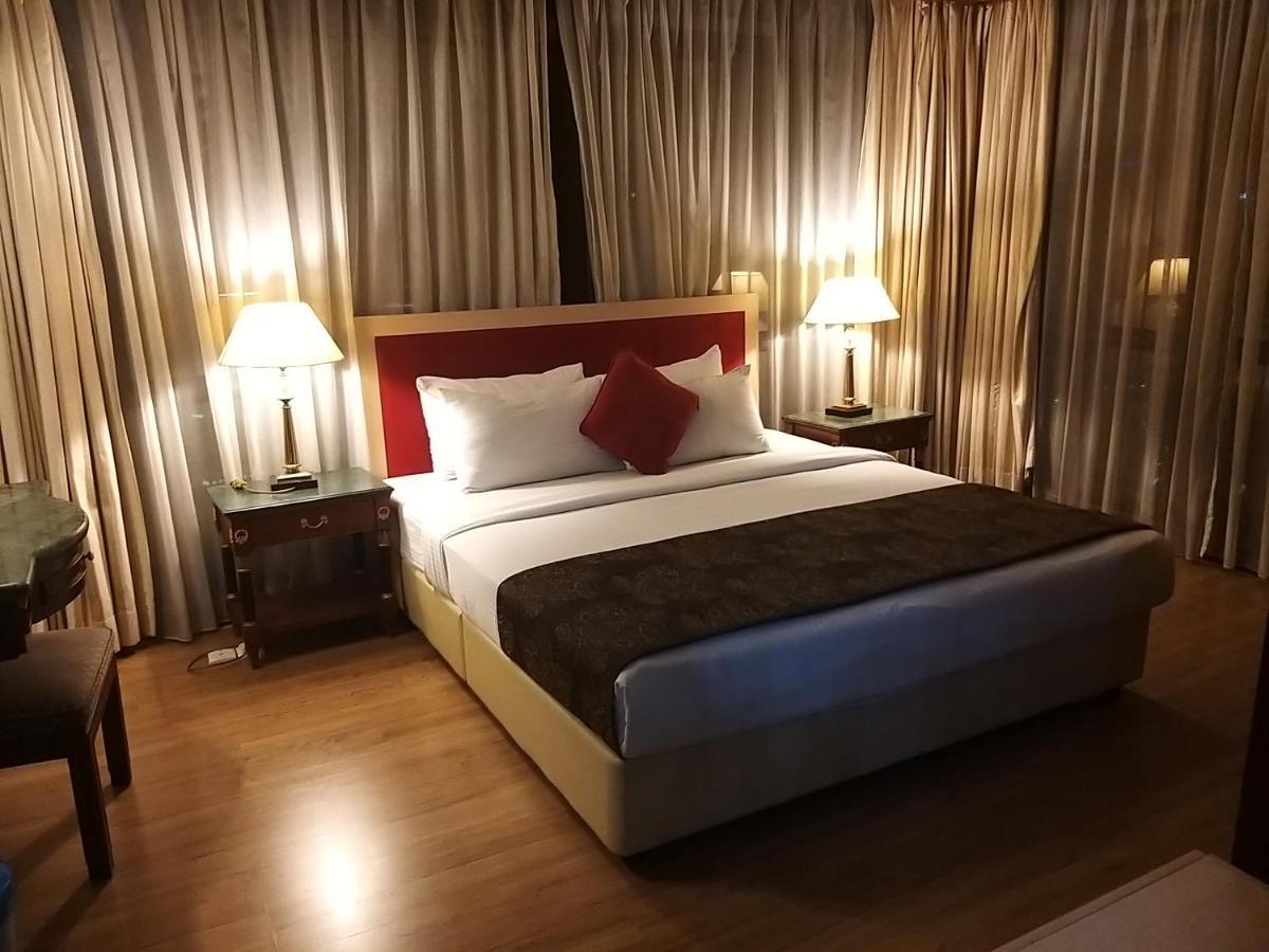 Berjaya Times Square Hotel Apartment Malaysia Куала Лумпур Екстериор снимка