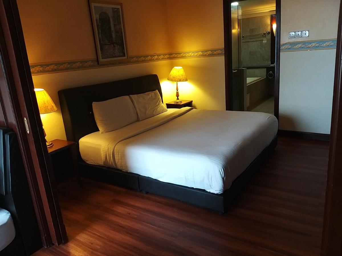 Berjaya Times Square Hotel Apartment Malaysia Куала Лумпур Екстериор снимка