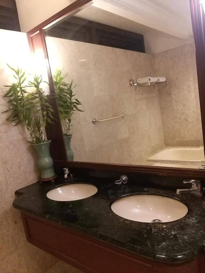Berjaya Times Square Hotel Apartment Malaysia Куала Лумпур Екстериор снимка